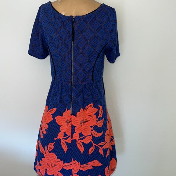 Anthropologie HD in Paris Dress in Coral and Blue - Size MP - Picture 12 of 15